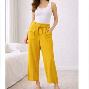 NYCC Mustard Yellow Wide Leg High Waisted Cargo Pocket Pants 12 NWOT